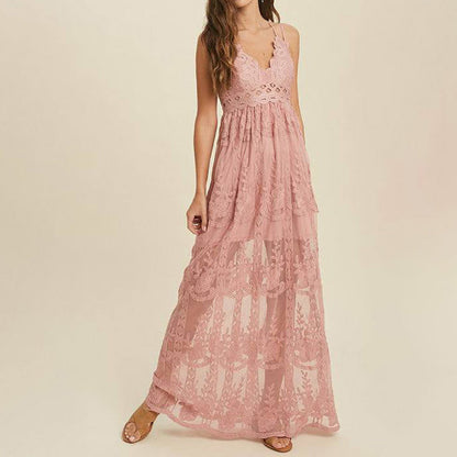 Robe en dentelle à bretelles