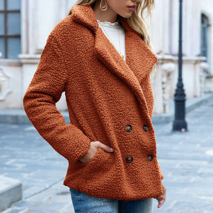 Manteau moelleux à revers ample,