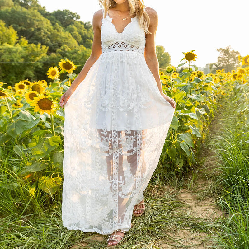 Robe en dentelle à bretelles
