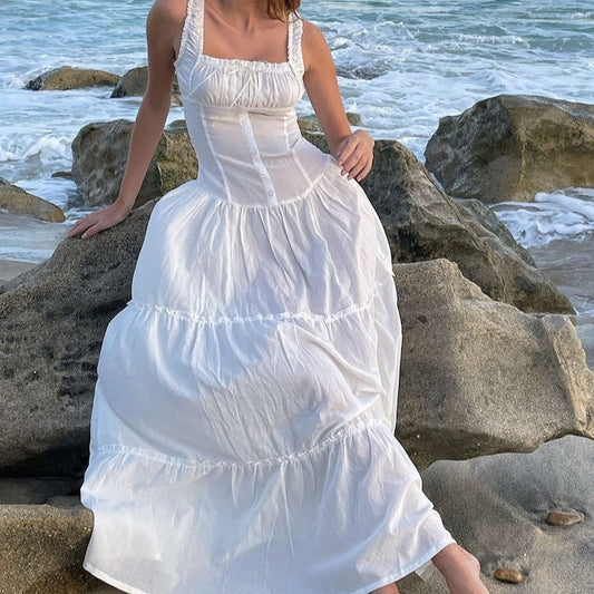 Robe extra longue avec style plissé sur le devant