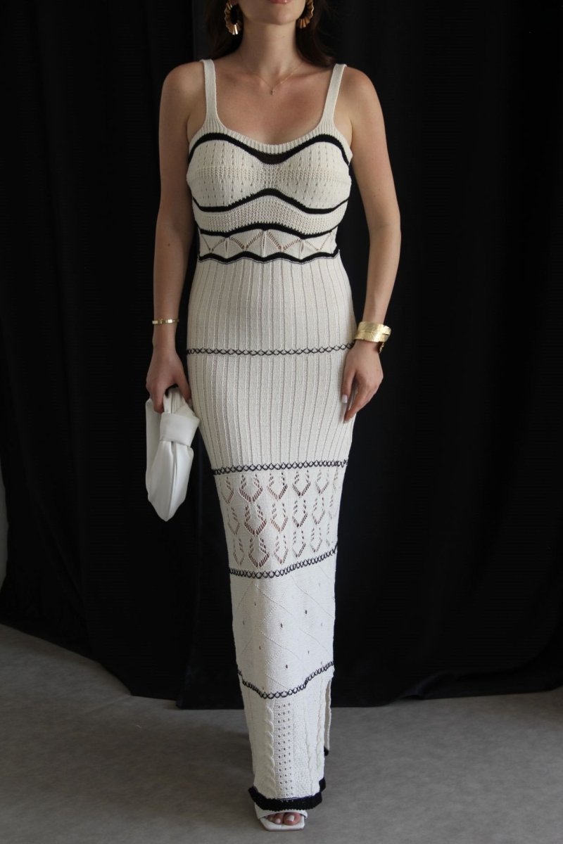 Robe Tricotée à Bretelles Contrastées